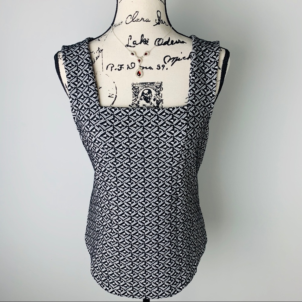 Anthropologie Square Neck Sleeveless Top Size M
